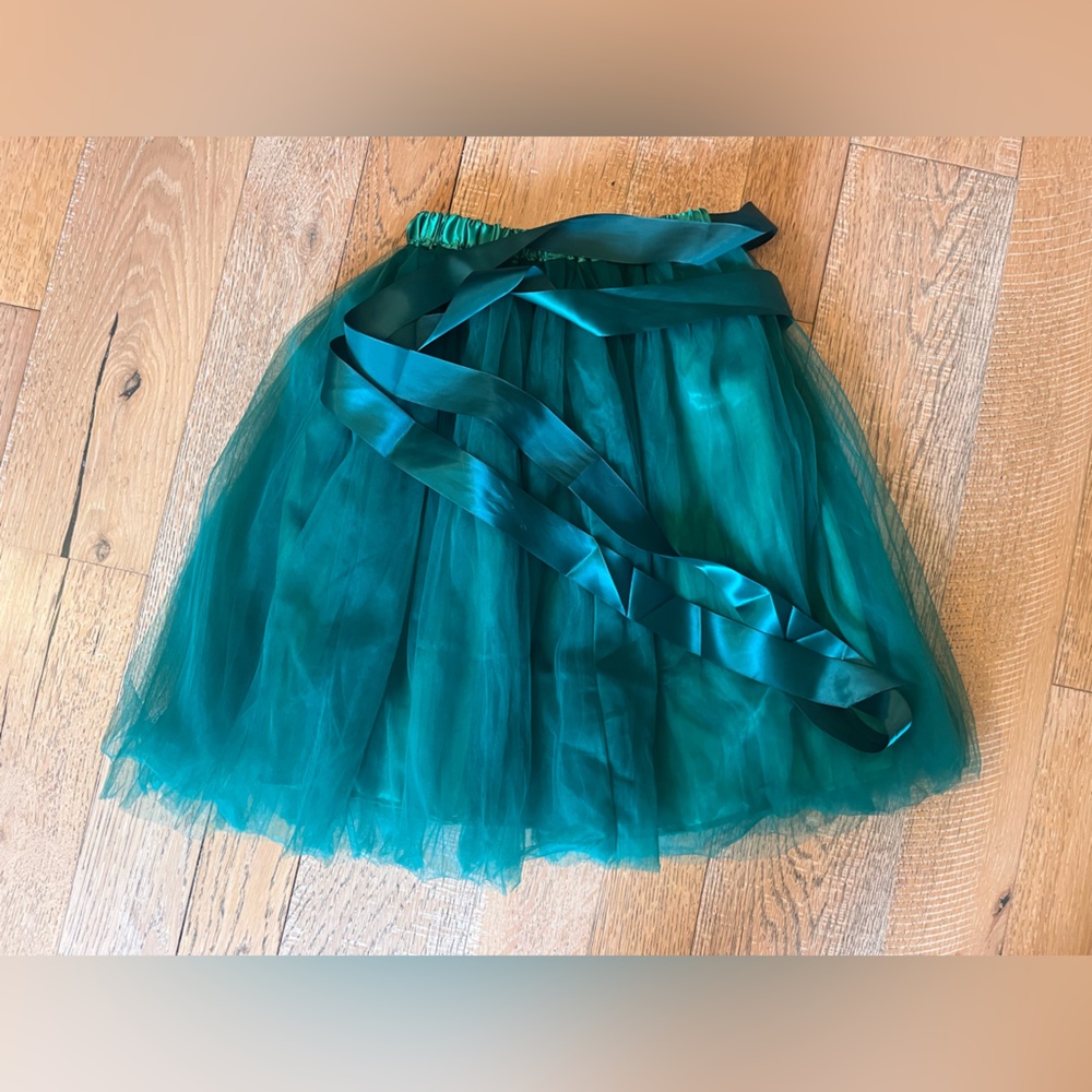 Green Tulle Skirt size S